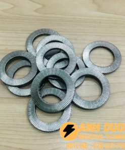 Long đền chống xoay SUS316 M24