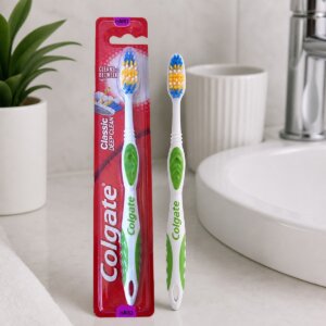 Ứng dụng bàn chải đánh răng Colgate lông cứng trong vệ sinh răng miệng