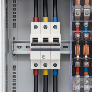 Ứng dụng MCB Mitsubishi BH-D6 3P 63A D3P-063C6M trong hệ thống công nghiệp